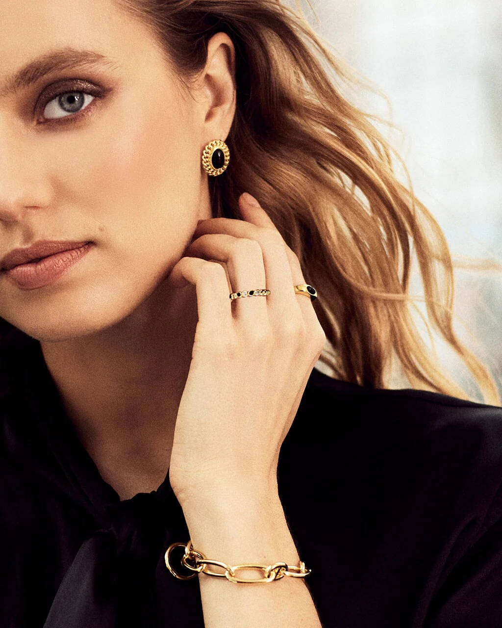 Ainsley Onyx Statement Stud Earrings - Image 8